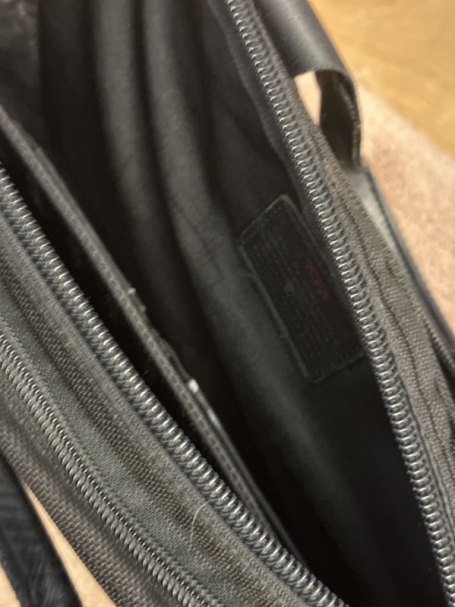 Tumi Valises & Sacs: Tumi Alpha expandable bag – D'occasion à Elgg par StathisP 2