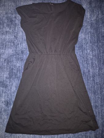 Schwarzes Sommerkleid von Esmara, Grösse L, mit Taschen!