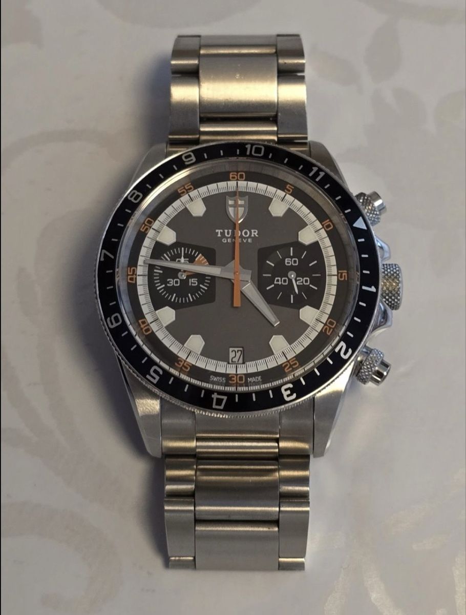 Tudor Uhren: Tudor Heritage Chrono Grey – Gebraucht aus Bettingen von Siobhan02