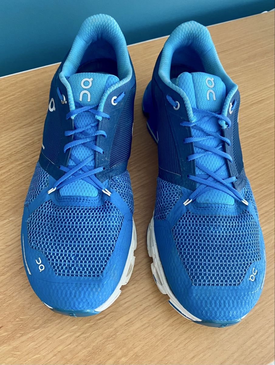 On Chaussures hommes: Baskets On Running Cloud bleues 47.5 – D'occasion à Lausanne par HomeDepose 1