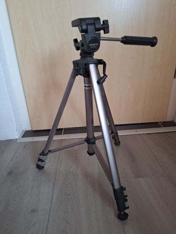 Treppiedi & Teste: Kamera Stativ – Usato da Niederglatt ZH venduto da Bobsli