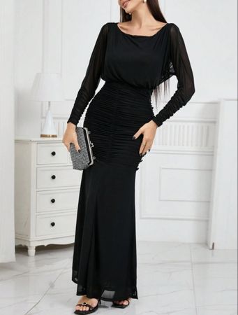 Elegantes, langes, schwarzes Abendkleid, Grösse 36