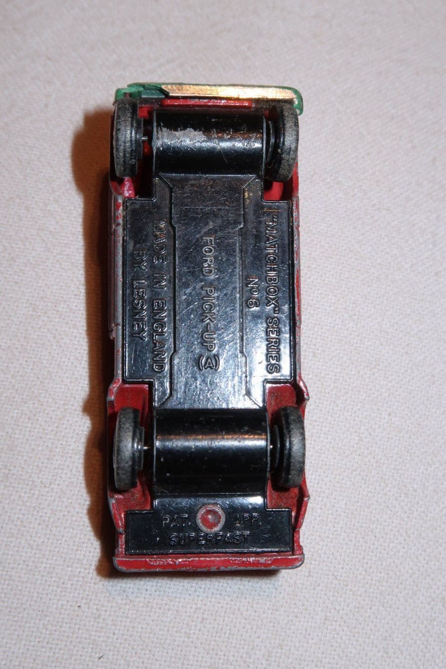Matchbox Modellini d'auto: Matchbox Series No. 6 Ford Pick-Up – Usato da Muttenz venduto da Laeckerlihamschter 4