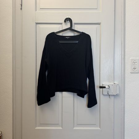 Schwarzer Rip Curl Leinenpullover, Grösse S