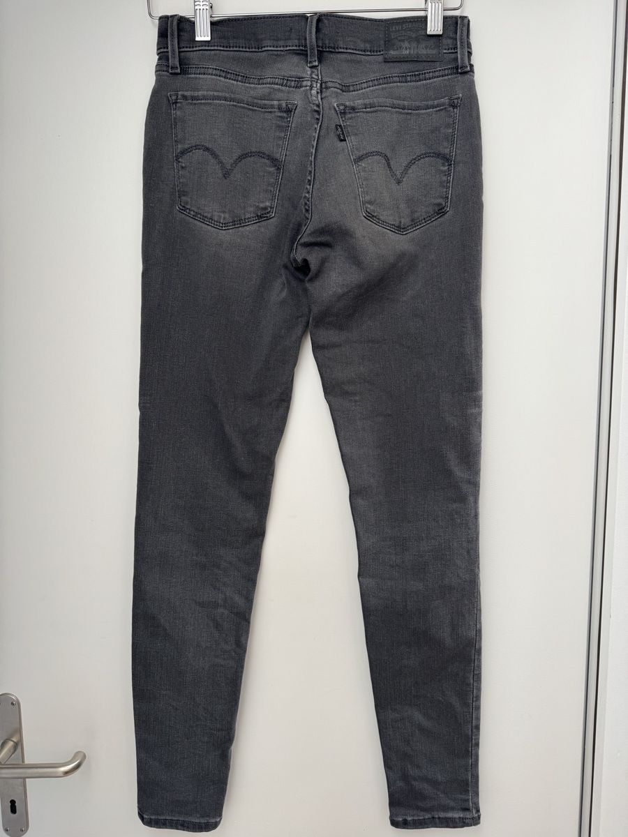 Jeans: Levis 710 SUPER SKINNY – Usato da Meisterschwanden venduto da bbmeisterschwanden 1