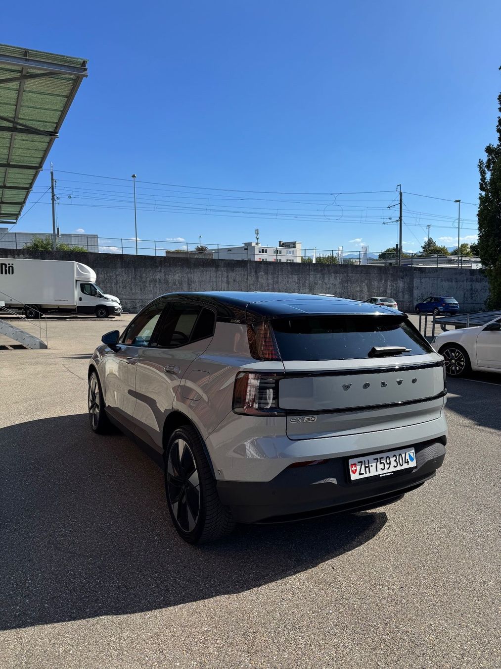 Volvo Automobili: Volvo EX30 E60 Twin Ultra Performance AWD – Usato da Gümligen venduto da Dr_Loci 5