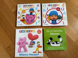 KinderBücher (x4) - Pocoyo - Spanish, English, Dutch