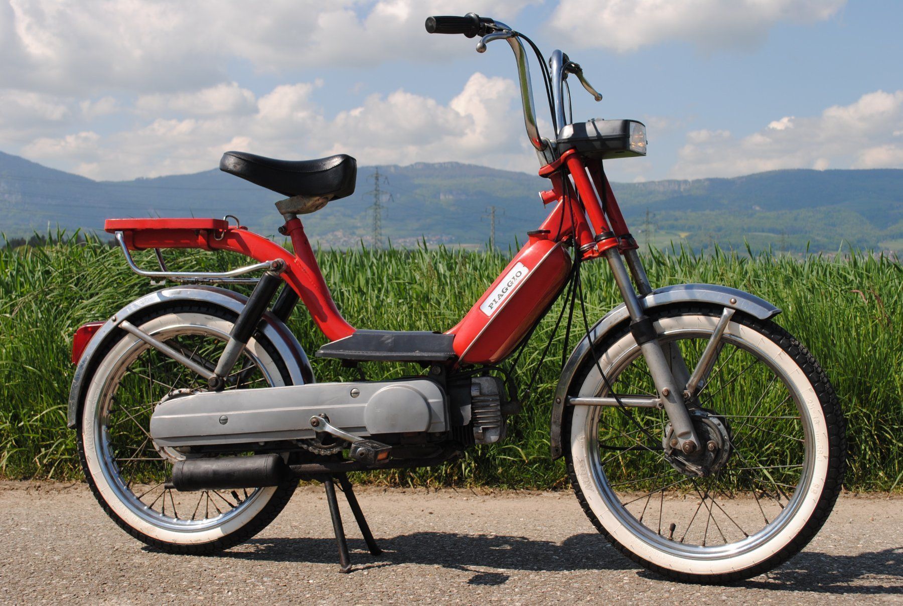 Piaggio Ciclomotori: Piaggio Bravo Oldi Oldtimer original Rot Mofa Töffli – Usato da Subingen venduto da Baergarage