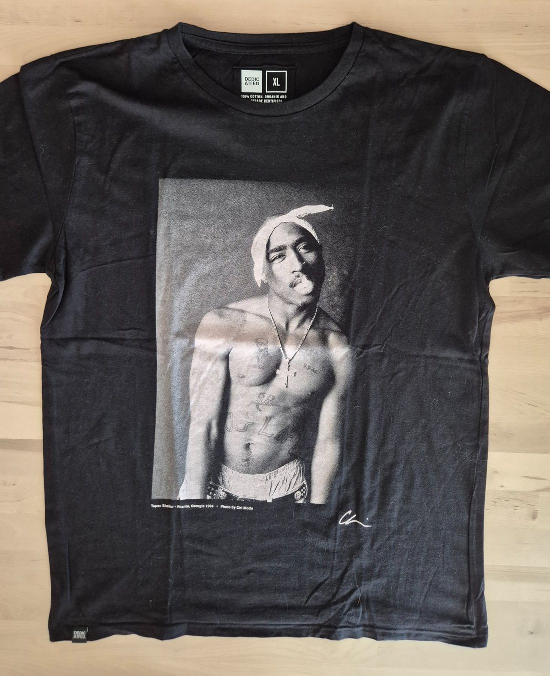 T-shirt: Dedicated T-Shirt "2Pac" – Usato da Trogen venduto da Monk3yWear