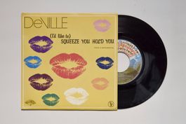 DeVille - (I'd Like to) Squeeze You
