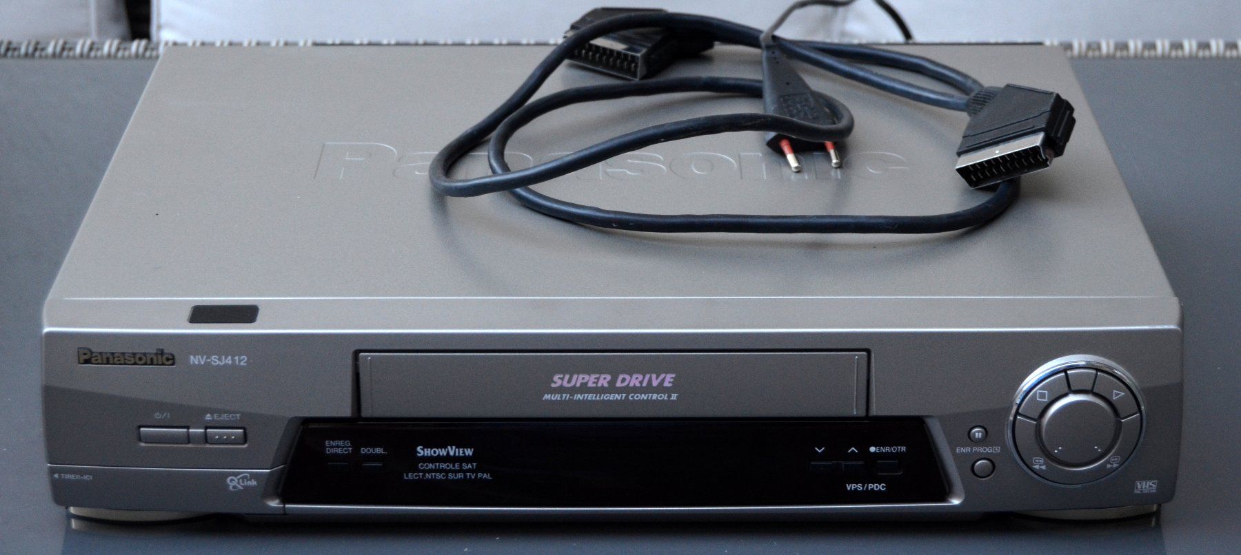Panasonic Registratori: Videorecorder VHS Panasonic NV-SJ212F-S magnétoscope – Usato da Collonges venduto da arashee