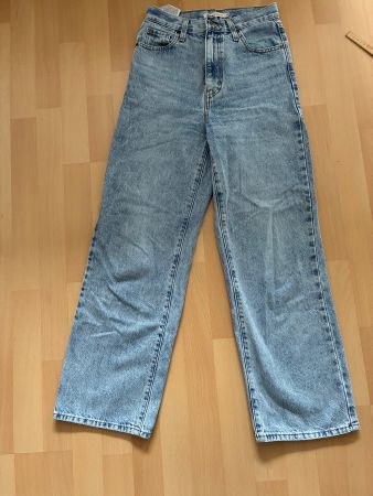 Levi’s High waisted straight W25/L29