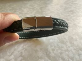 Edles Armband in Grün mit Verschluss