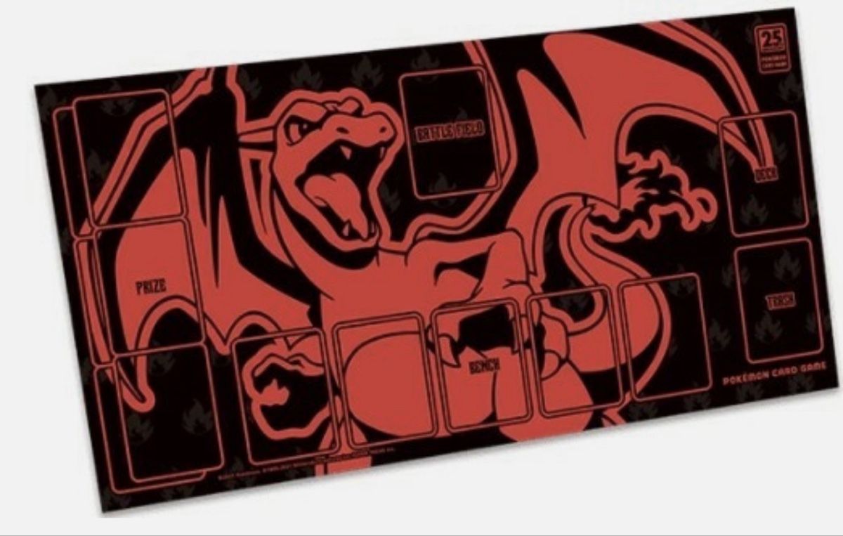 Giochi: Playmat Pokemon Charizard 25th nero rosso nuovo – Nuovo e nell'imballaggio originale da S. Antonino venduto da sam_ymj6
