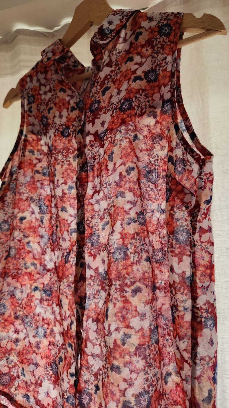 Stradivarius Camicette: Sommerliches, geblümtes Top, Grösse M! – Usato da Zürich venduto da syl_bhd2 2