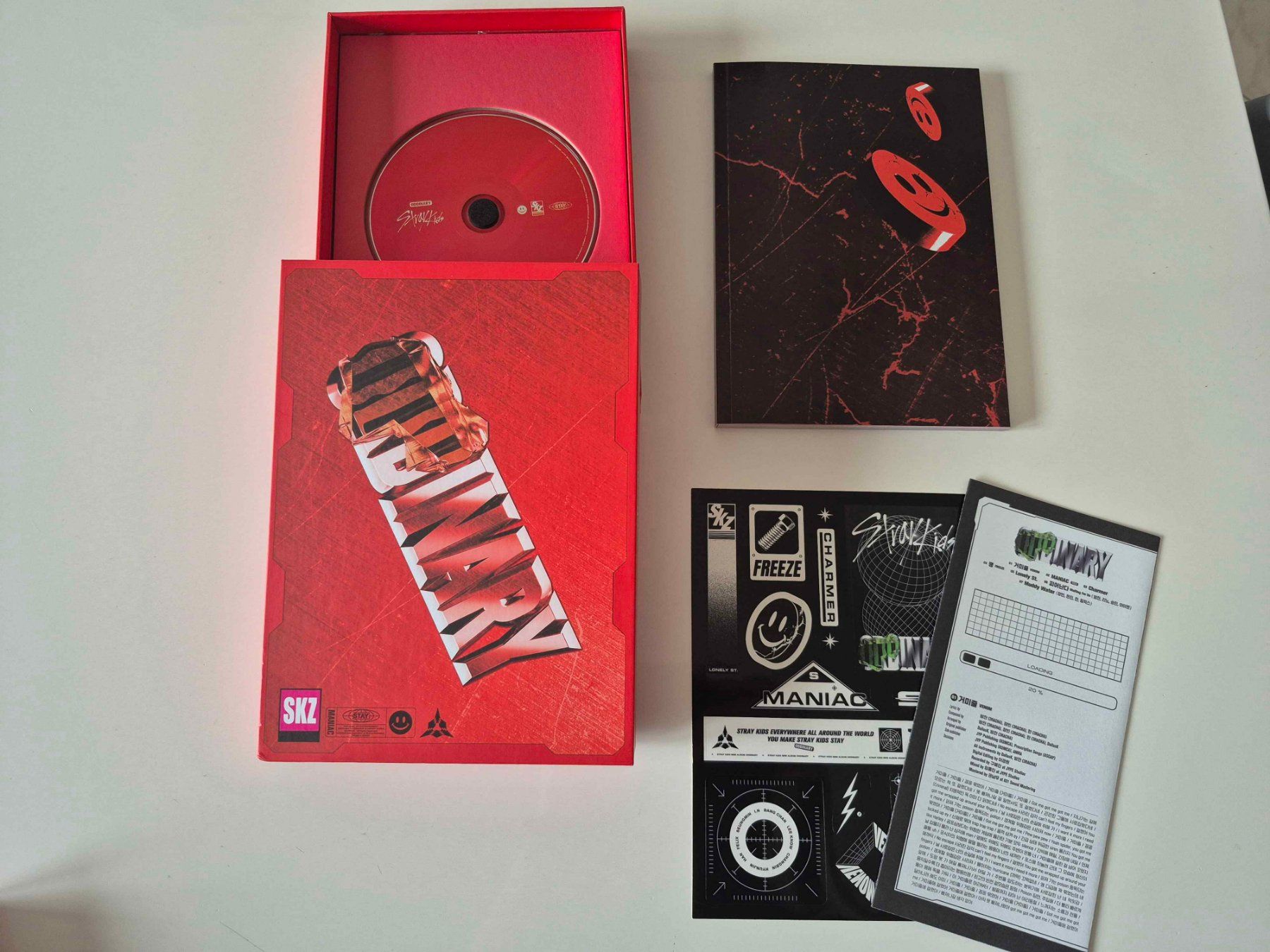 CD: STRAY KIDS album ODDINARY (MASK OFF version standard) – Nuovo (secondo la descrizione) da Corcelles-Payerne venduto da gat_6bfn