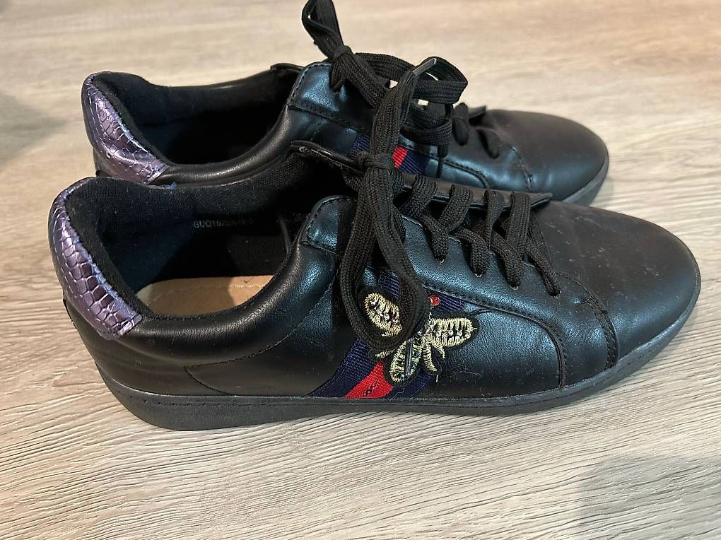 Scarpe da donna: Sneakers  – Usato da Schwerzenbach venduto da nic_zt5r