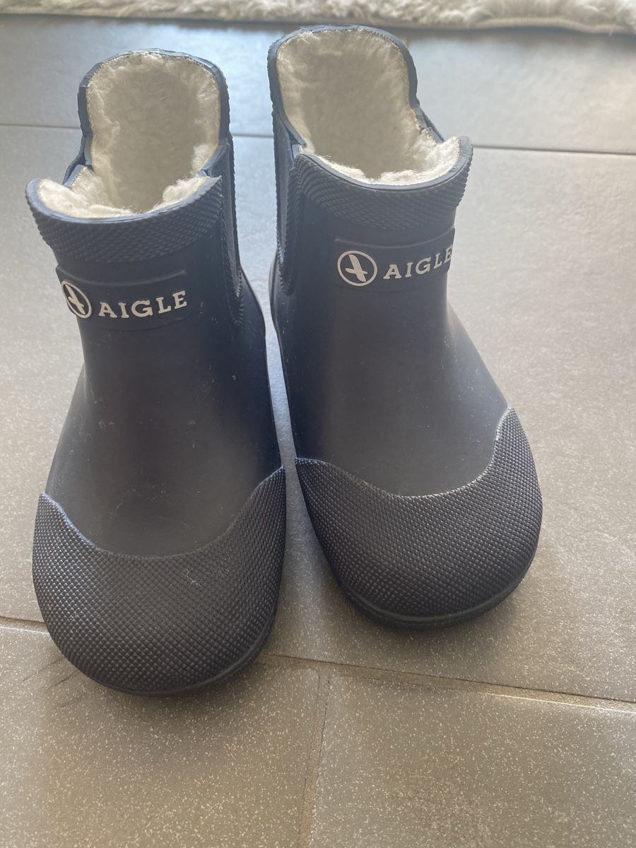 Schuhe für Jungen: Aigle Kinder Gummistiefel mit Futter Grösse 24  – Neu (gemäss Beschreibung) aus Binningen von Eober 1