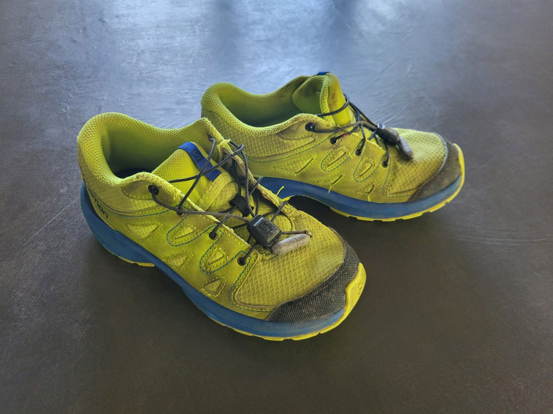 Salomon Scarpe da uomo: Chaussures de marche enfant salomon – Usato da Gampelen venduto da cli_2thg