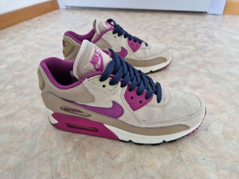 Nike Scarpe da donna: Nike Air Max 90 Gr.38 teils Leder – Usato da Pfeffikon LU venduto da cleoopatraa 1