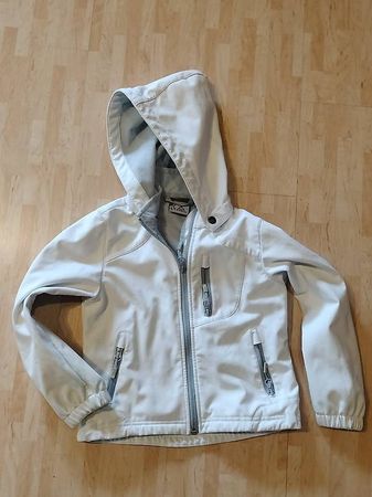 Veste Softshell t.116, quasi neuve