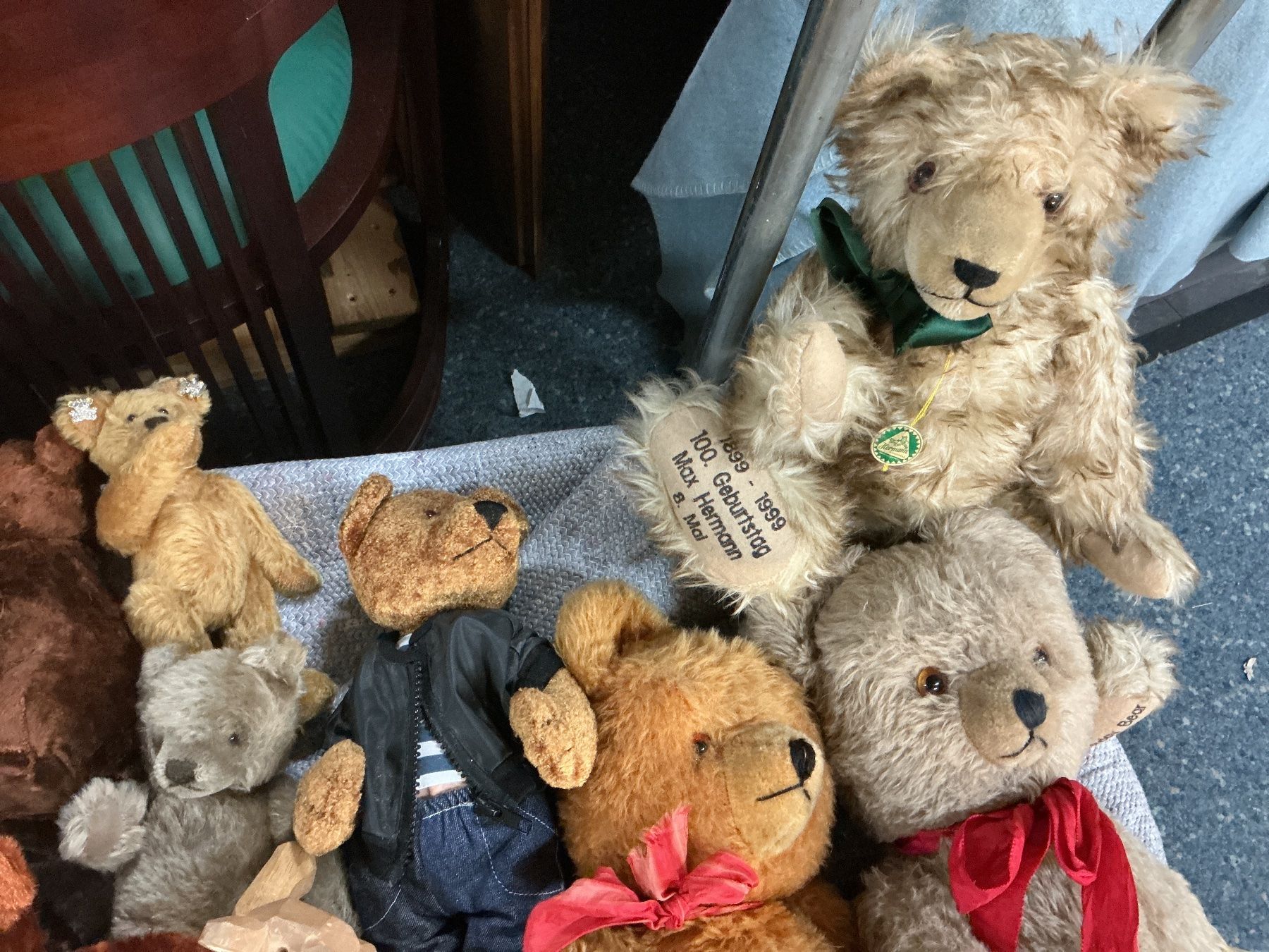 Jouets: Grosse Bärenfamilie & ein Affe – D'occasion à Bern par vielerart 3