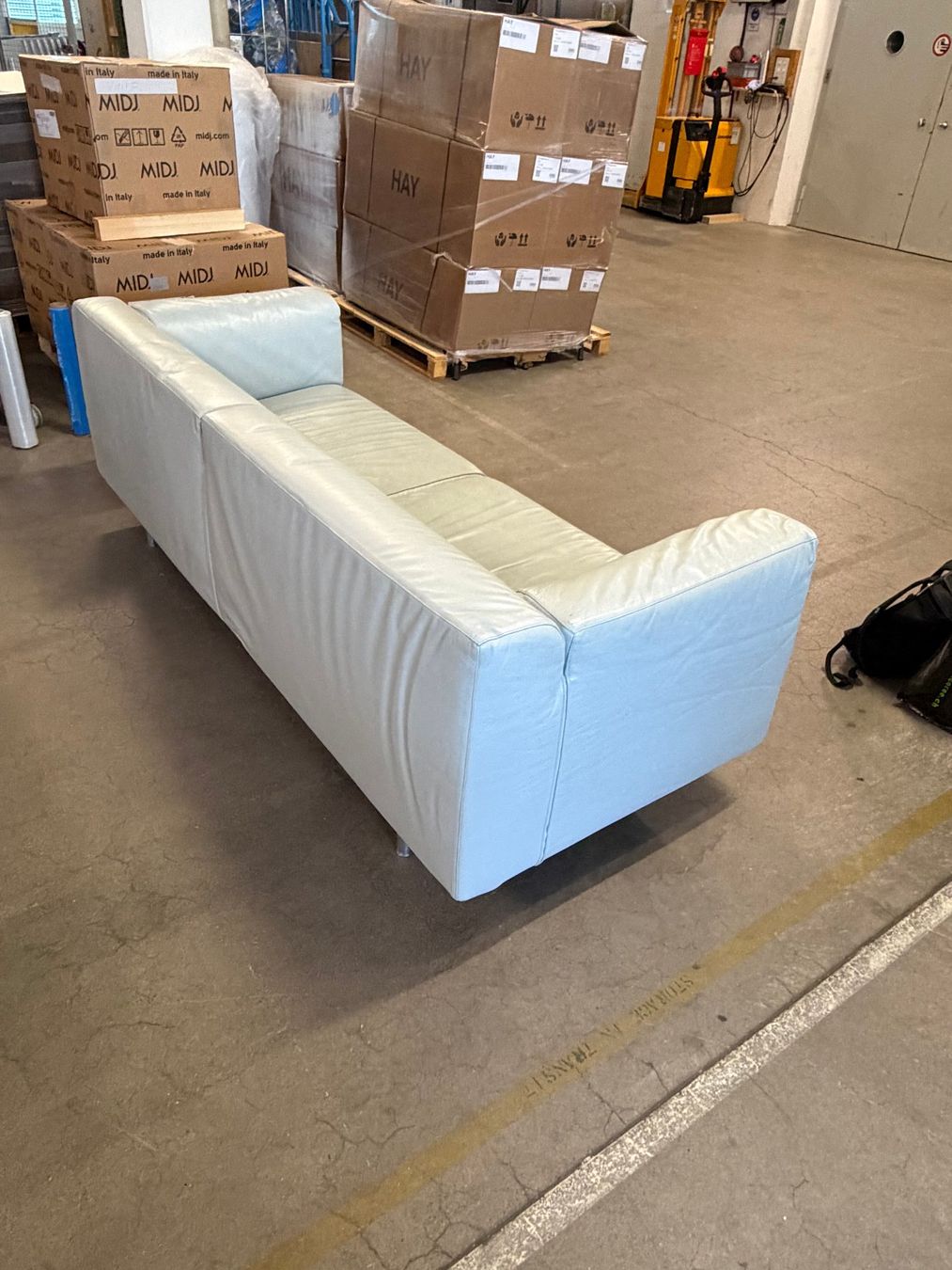 Cassina Divani: Cassina MET Sofa – Usato da Zug venduto da bkinRIO 6