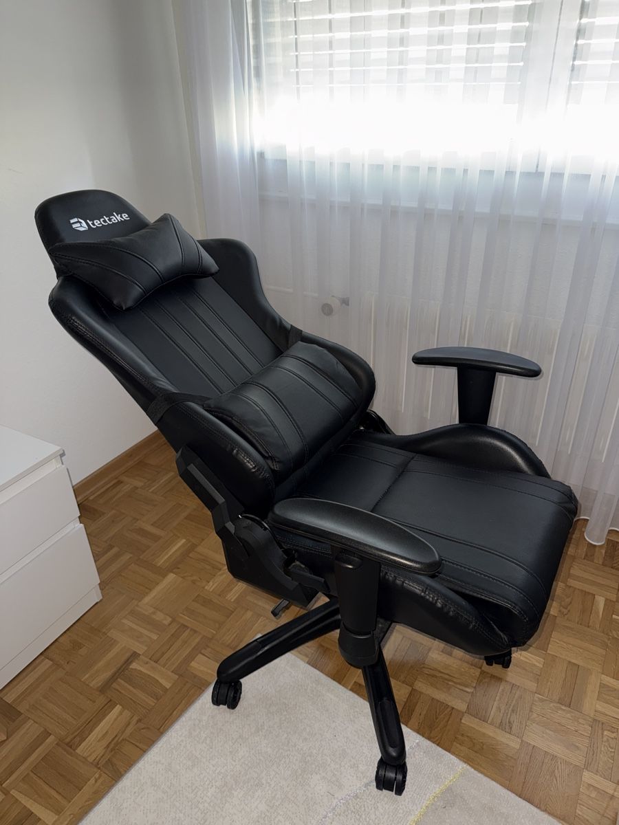 TecTake Stühle: Gaming-Stuhl zu verkaufen – Gebraucht aus Volketswil von Zhf_R 1