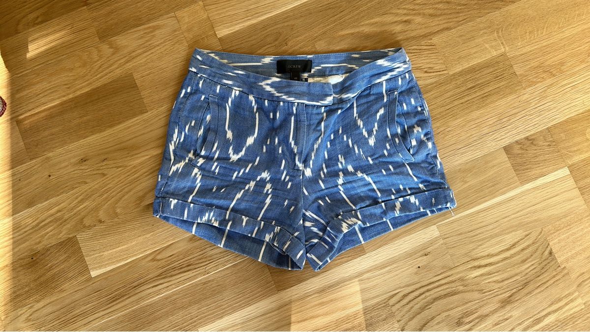 J.Crew Hosen: J. Crew Shorts Blue Ikat Pattern Size 00 – Gebraucht aus Zürich von and_hwf7