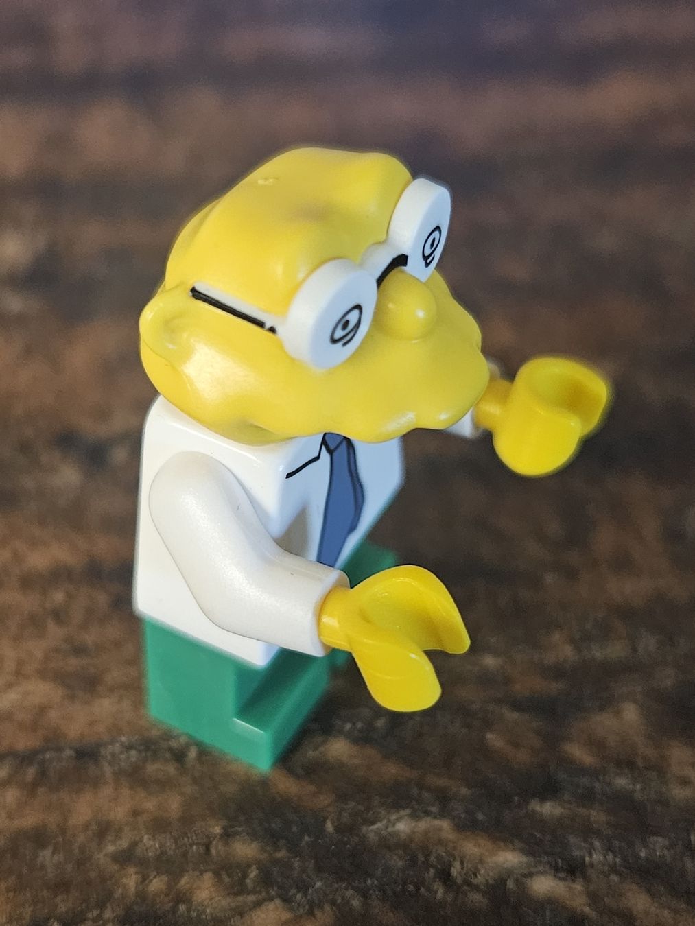 Lego Kit di costruzioni: lego figurine Simpson sim036 Hans Moleman,  – Usato da Confignon venduto da Ecrofigs 3