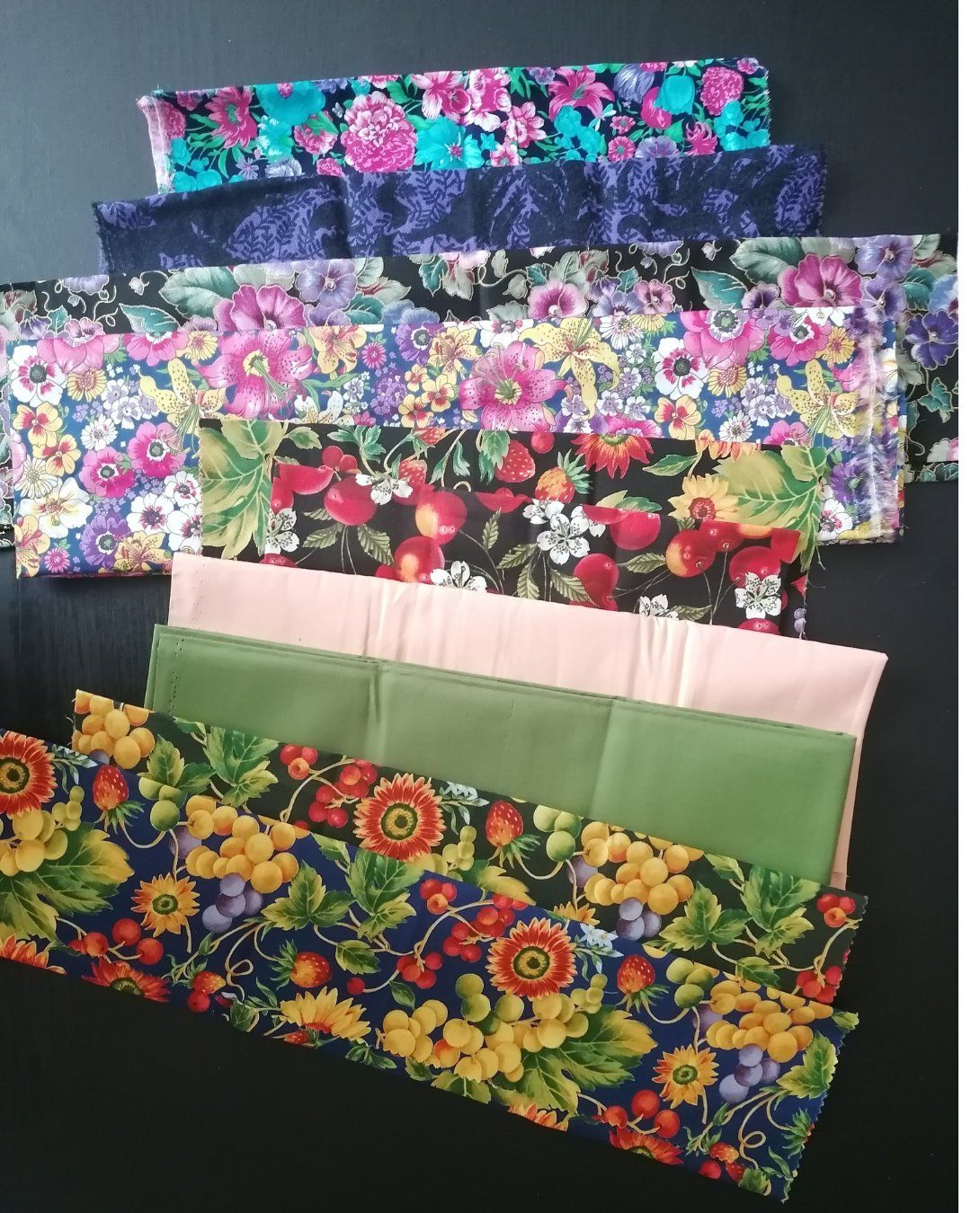 Stoffe: Patchwork Stoff 10stk verschiedene Grössen (nr.135) – Neu (gemäss Beschreibung) aus Bettlach von Anschyellie