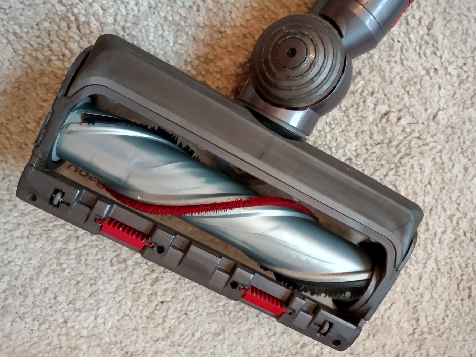 Dyson Aspirapolveri & Accessori: Dyson V11  Staubsauger – Usato da Prez-vers-Siviriez venduto da Monija70 5