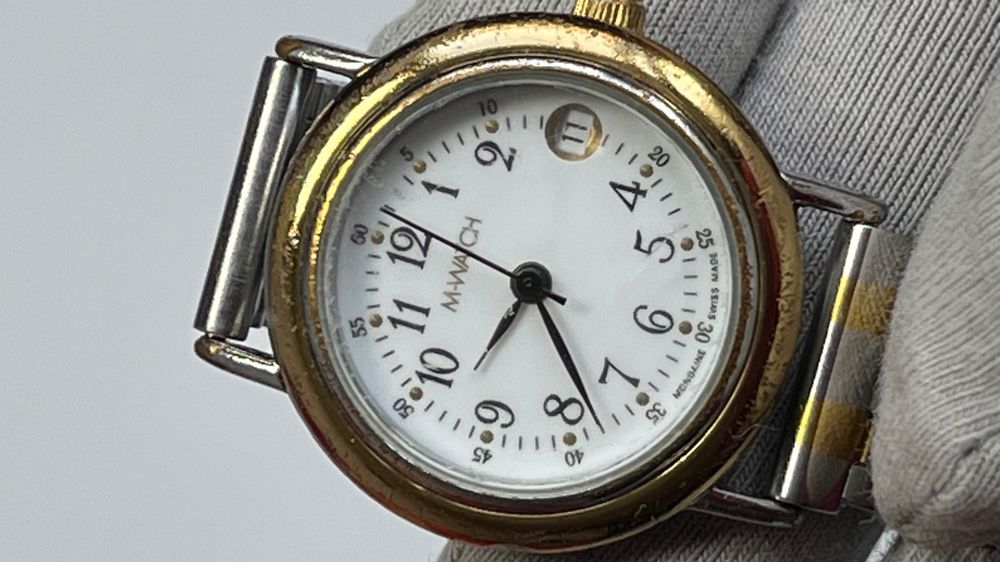 M-Watch Orologi: Damen Armbanduhr von M-watch – Usato da Grenchen venduto da chththl 5