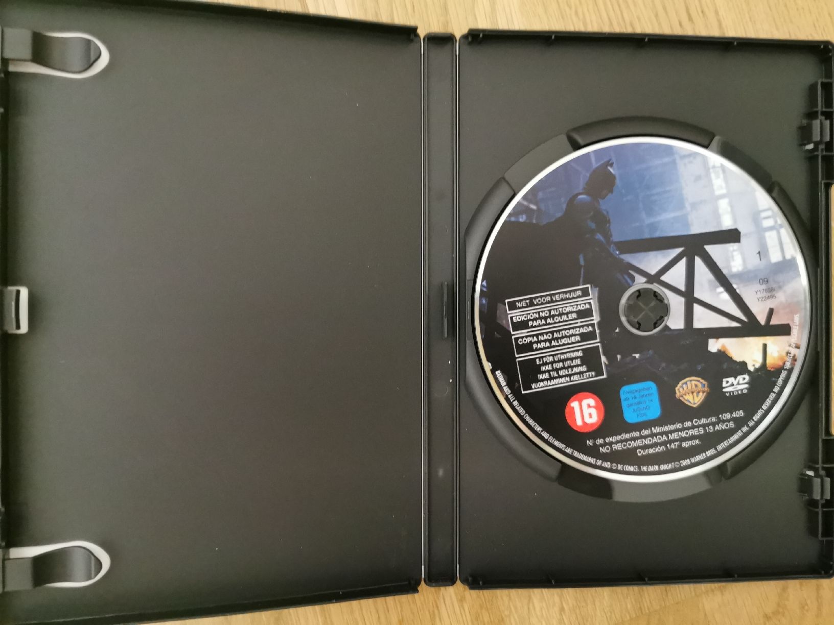 Tutti i DVDs: Batman - The Dark Knight - DVD – Usato da Arnegg venduto da michik999 2