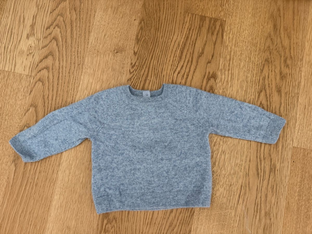 H&M Pullover & Sweatshirts: Pullover Kaschmir Grösse 68 guter Zustand – Gebraucht aus Neuhausen von ddelucia87