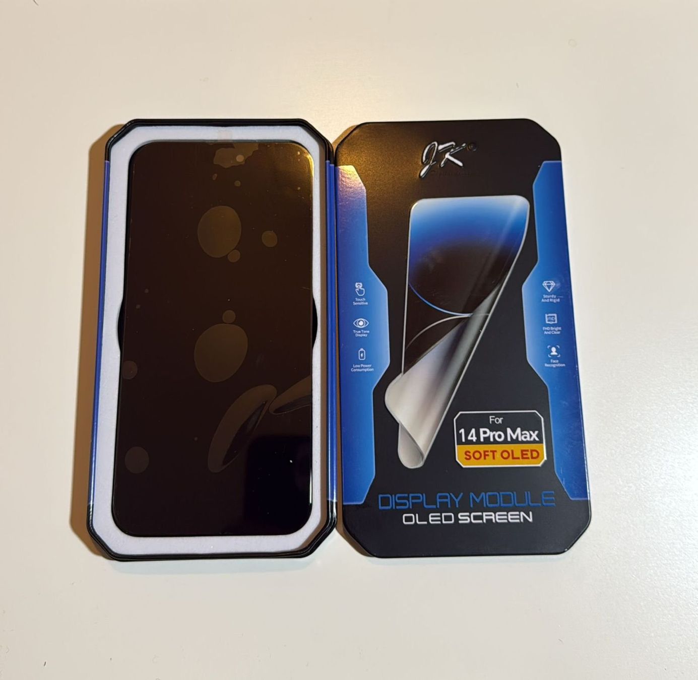 Monitor: Display Iphone 14 pro max Soft Oled. – Nuovo e nell'imballaggio originale da Leukerbad venduto da wor_sf98