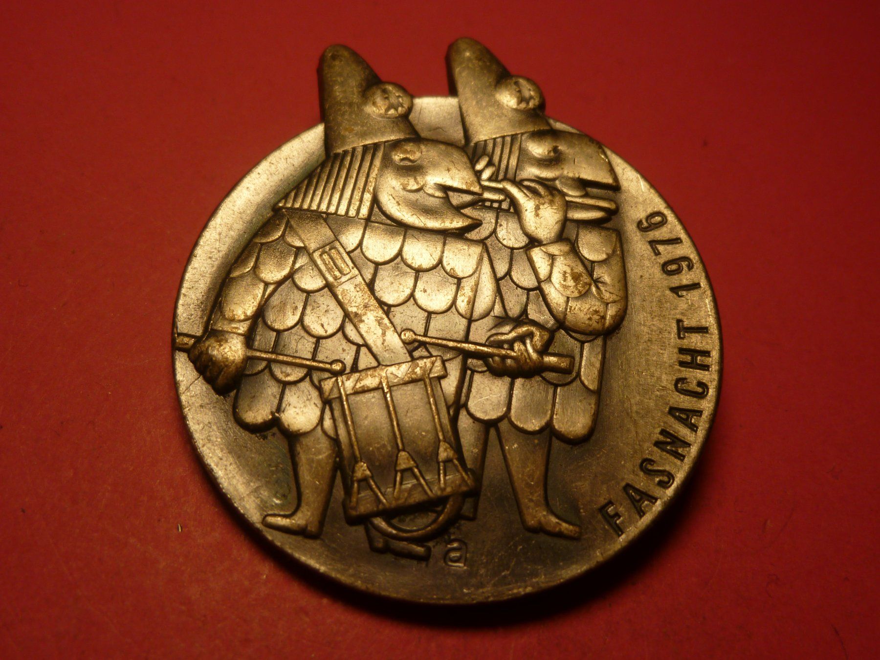 Placchette & Badge: BASEL 1976 SILBER – Usato da Ried (Muotathal) venduto da Mandarin02