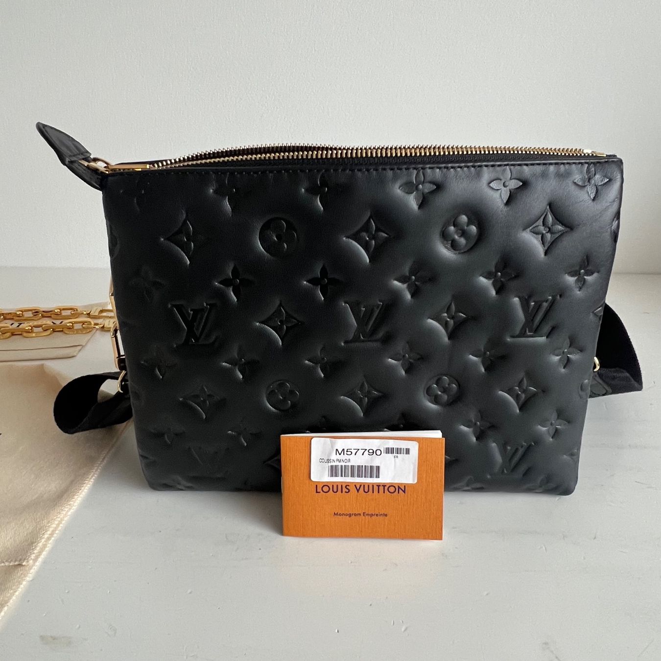 Louis Vuitton Borse da donna: LV Coussin PM – Nuovo (secondo la descrizione) da Bern venduto da Arteed 2