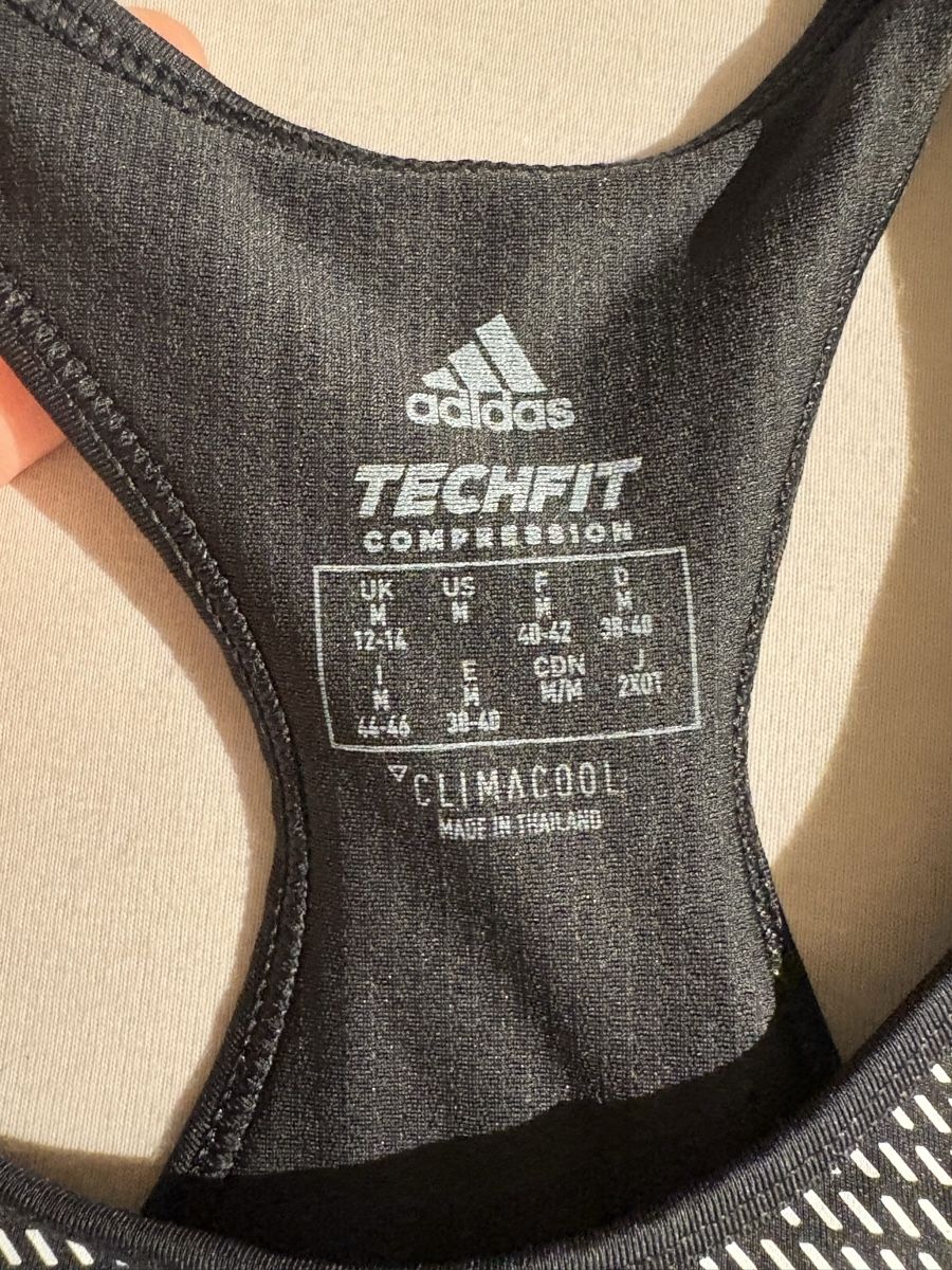 Adidas Altra biancheria intima: Sport BH – Nuovo (secondo la descrizione) da Schüpfen venduto da ani_gj8r 2