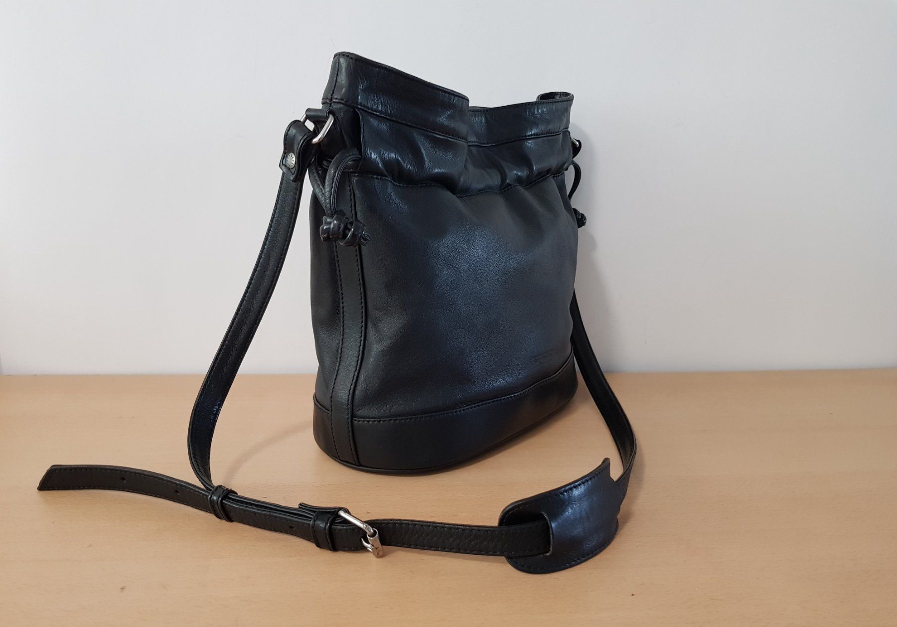 Bree Borse da donna: Bree Beuteltasche/Umhängetasche – Usato da Basel venduto da fafa68 2