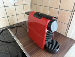 Nespresso Essenza Mini Red Gebraucht