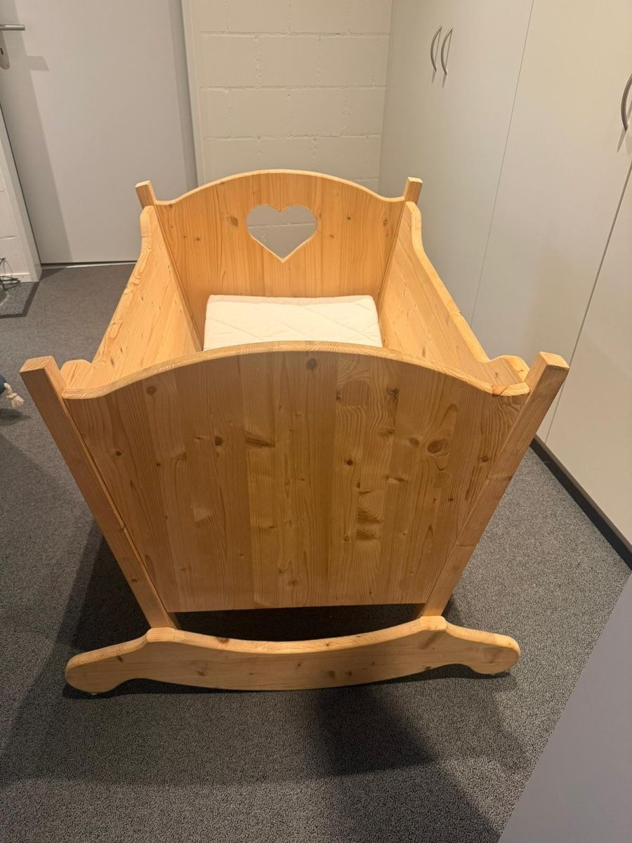 Sdraiette & Sdraiette a dondolo: Baby Wiege aus Holz hell – Nuovo (secondo la descrizione) da Niederrohrdorf venduto da pis87 4