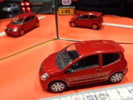 Citroen C2  1:43 (ohne Box) Norev    >  (H12)