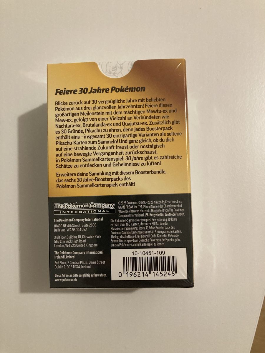 Pokémon Cartes à collectionner: Pokemon 30th Bundle Deutsch – Neuf avec emballage d'origine à Wohlen AG par Liridon22 1