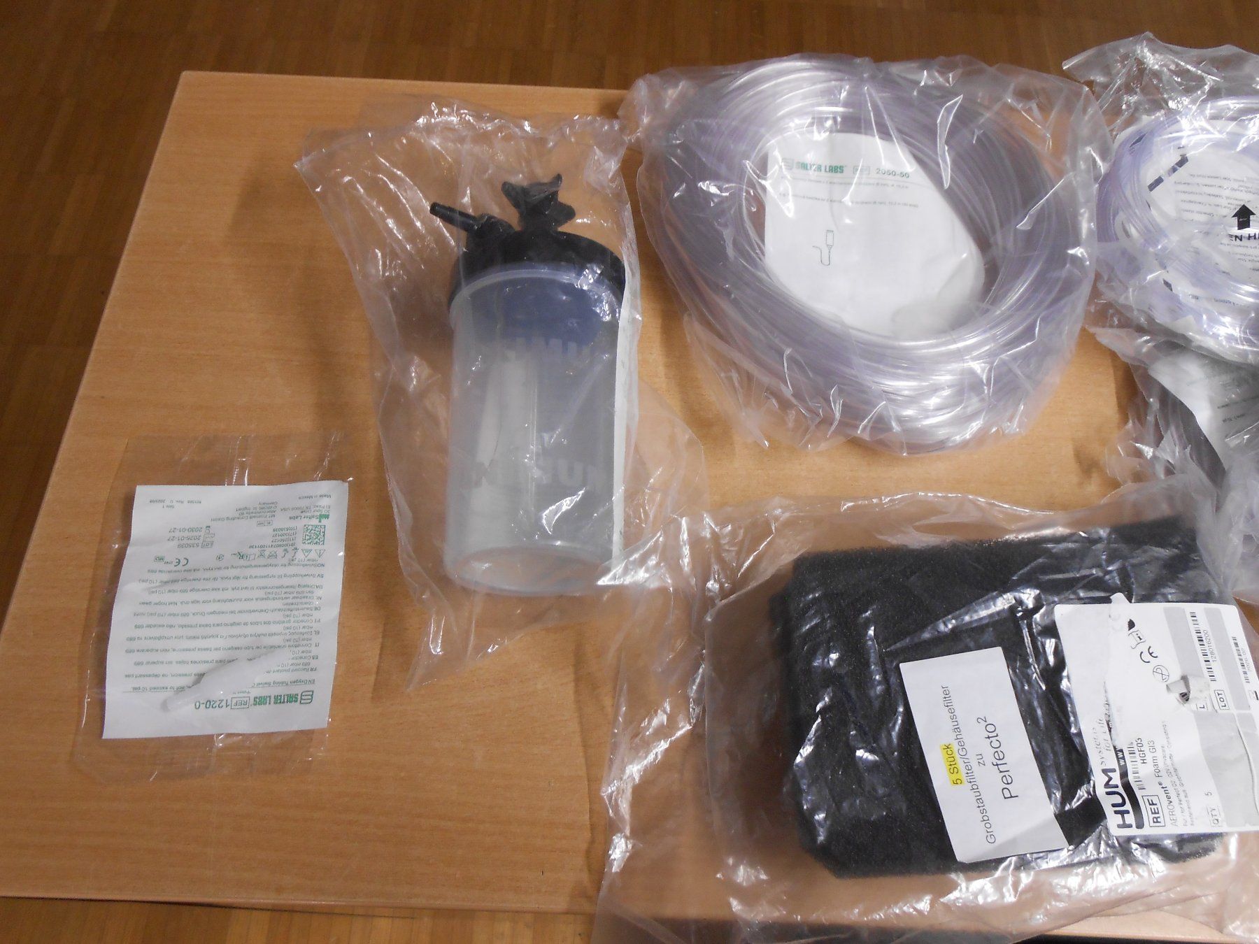 Philips Appareils médicaux: Beatmungsgerät Philips Respironics EverFLO – Neuf (Voir description) à Gipf-Oberfrick par Livingstone5 4