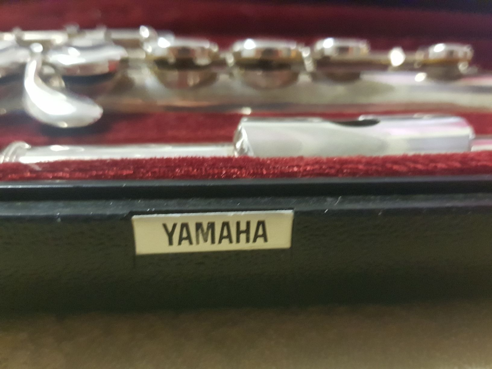Yamaha Strumenti musicali: HAUSRÄUMING - YAMAHA Querflöte – Usato da Brunnadern venduto da raf_ztp7 2