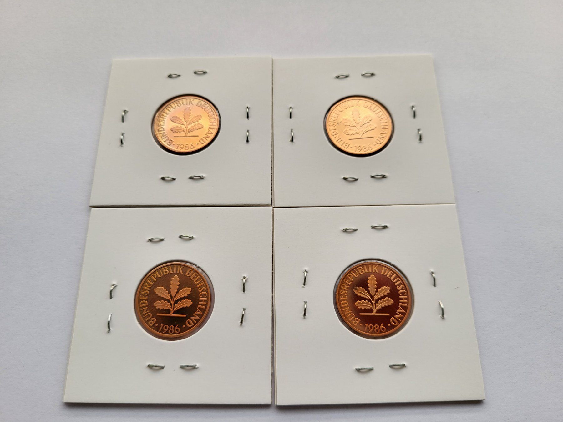 Tutti le monete: 2 Pfennig D-F-G-J 1986 PP – Nuovo (secondo la descrizione) da Pravidondaz venduto da LVtik 2