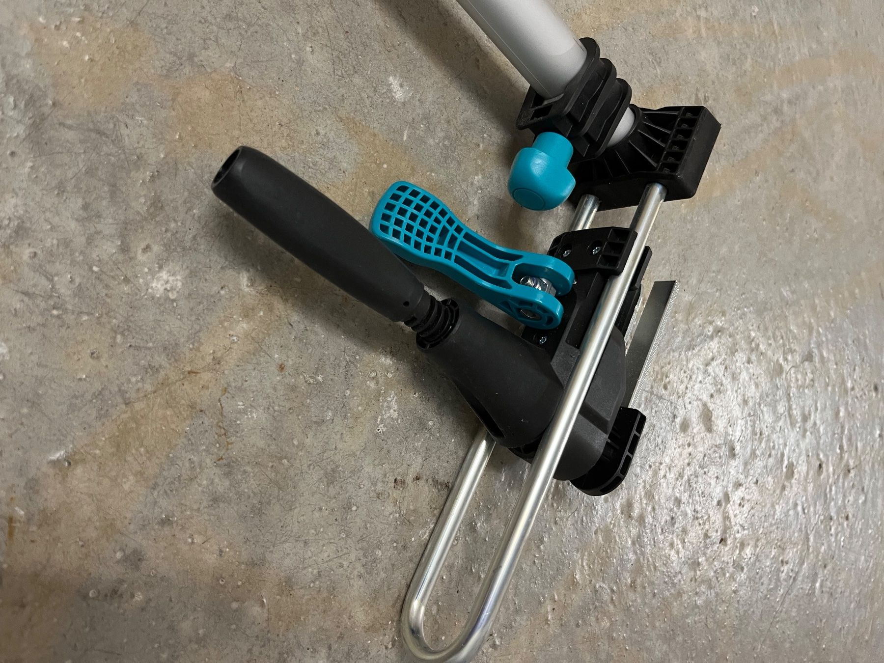 Wolfcraft Tutti gli attrezzi: 2x Wolfcraft Türzargenspanner – Usato da Zürich venduto da lui_n9lm 1