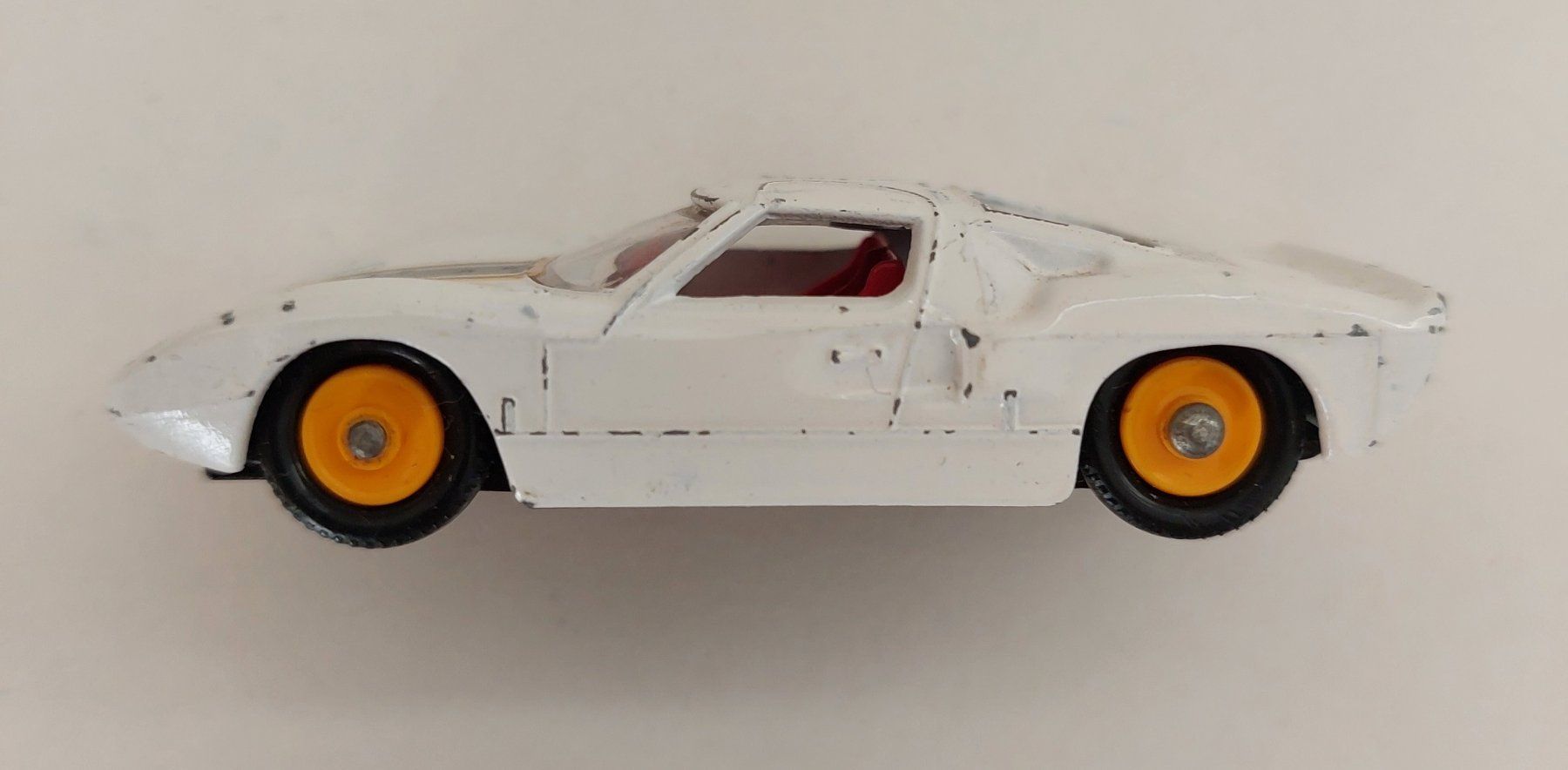 Matchbox Modellini d'auto: Matchbox Lesney Nr. 41 C  Ford GT – Usato da Schenkon venduto da Elbarto007 7