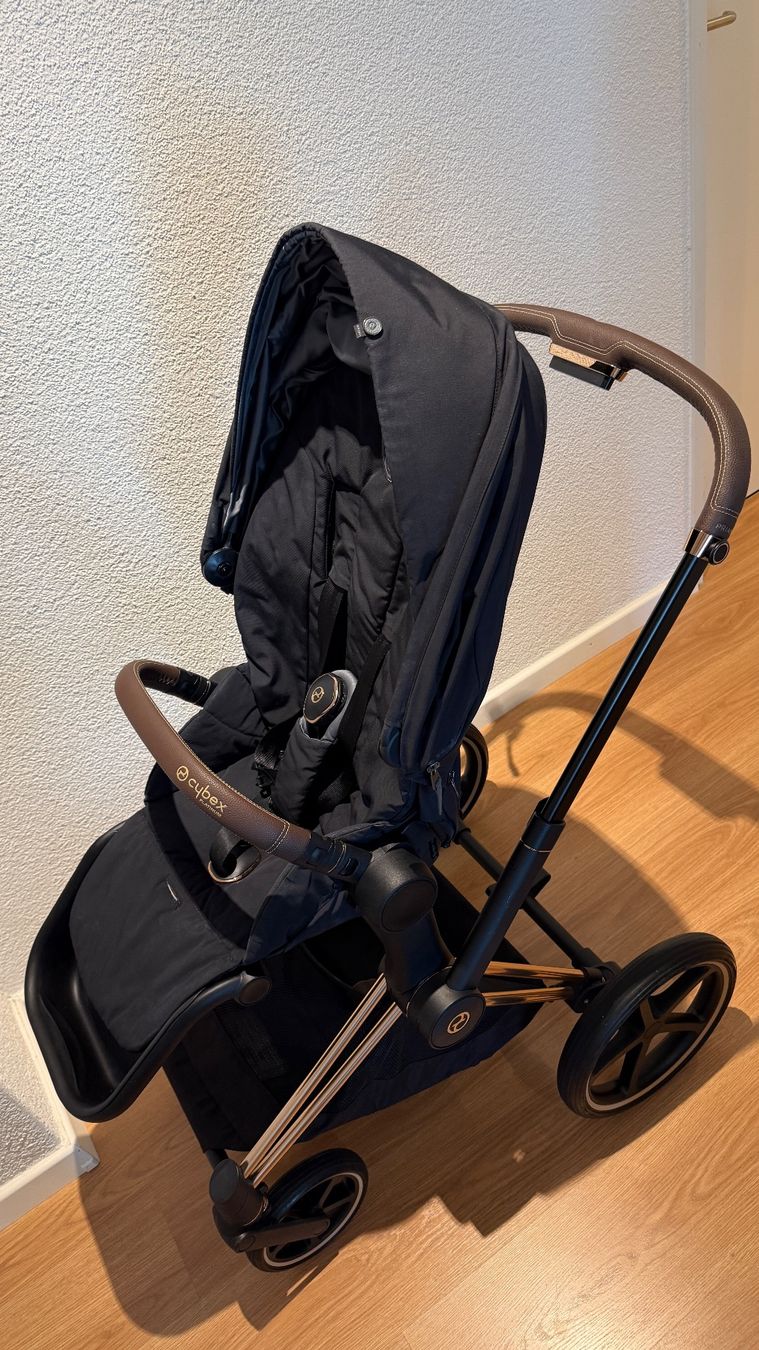 Cybex Carrozzine: Kinderwagen / Stroller Cybex Priam set – Usato da Männedorf venduto da Alanvalsa 2